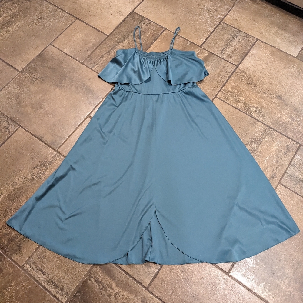 Vintage Date Mate Style Queen Spaghetti Strap Eyelet Flowy Party Pretty Dress B…